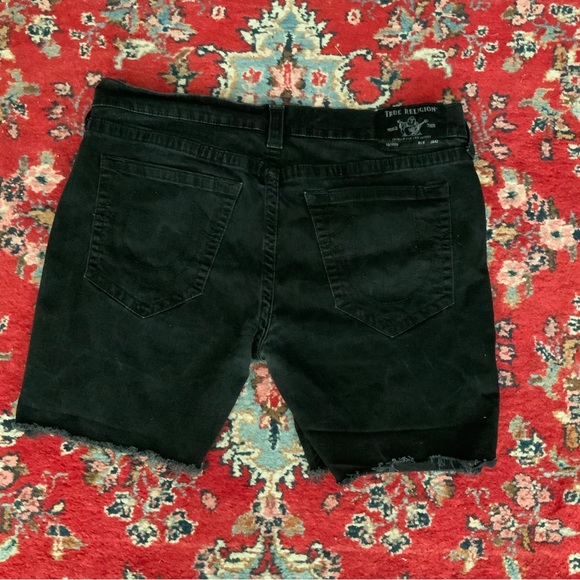 True Religion Ricky Black Relaxed Straight Cut Off Mens Jean Shorts Sz 40 - Picture 8 of 8